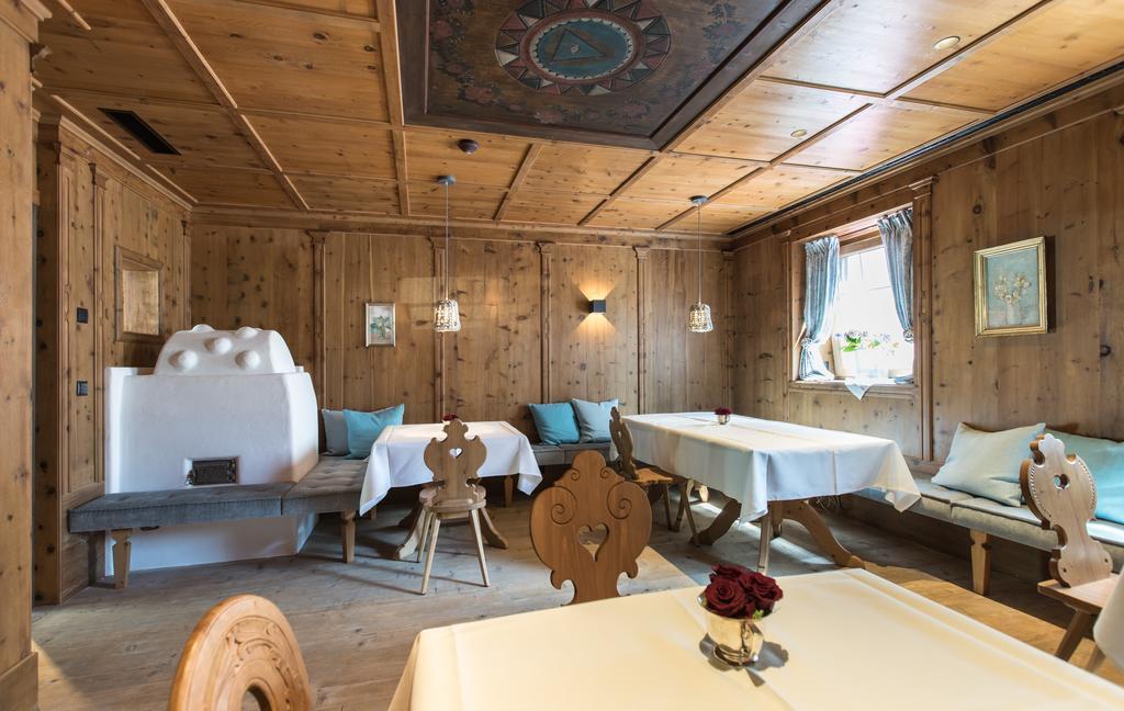 Elisabethhotel Premium Private Retreat- Adults Only مايرهوفن المظهر الخارجي الصورة